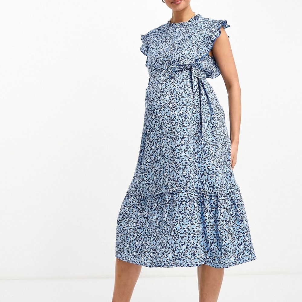 NWT Mamalicious Maternity sleeveless blue floral midi dress